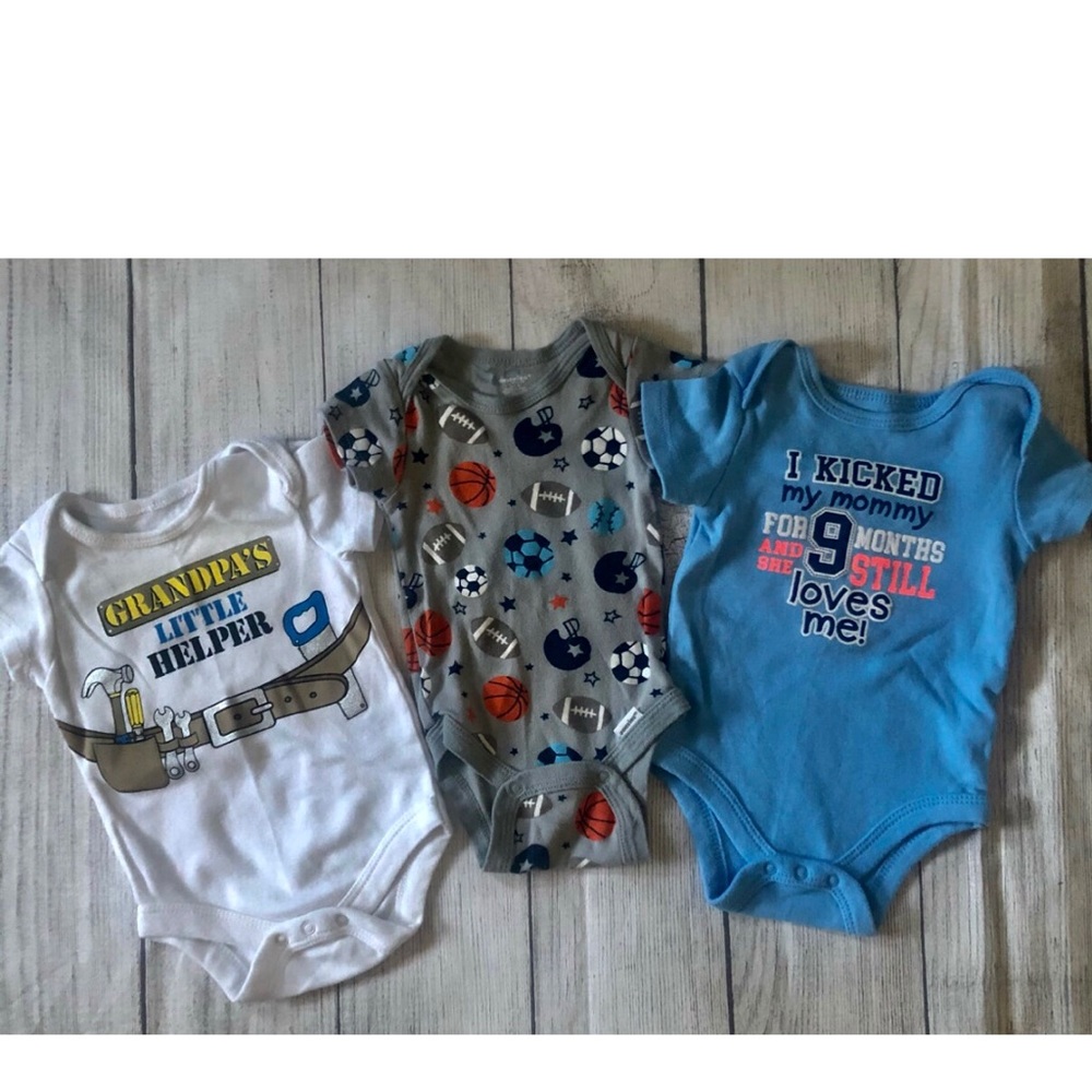 3 Pk Bodysuits - Blue / White / Gray 2 With Phrases & 1 Sports